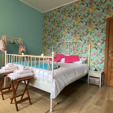 Ibiza Vibes Studio - Festive, Beach & Sun Atmosphere - Amazing Location In City Center Apartment Namur Bagian luar foto