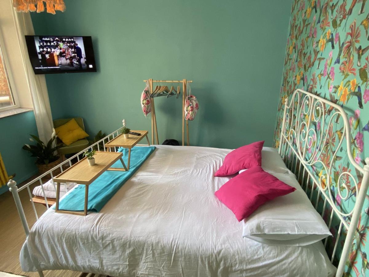 Ibiza Vibes Studio - Festive, Beach & Sun Atmosphere - Amazing Location In City Center Apartment Namur Bagian luar foto
